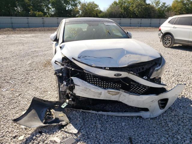 Photo 9 from auction – 2017 KIA OPTIMA EX with VIN 5XXGU4L31HG176128