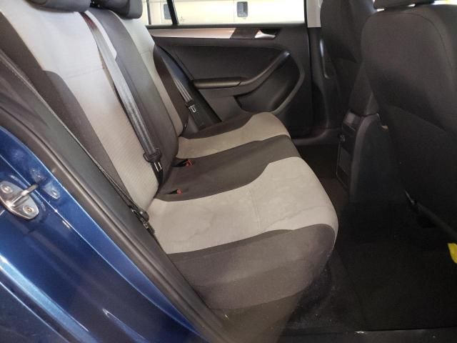 Photo 6 from auction – 2018 VOLKSWAGEN JETTA S with VIN 3VW2B7AJ9JM211325