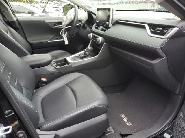 Photo 5 from auction – 2019 TOYOTA RAV4 LIMIT with VIN JTMDWRFV1KD034709