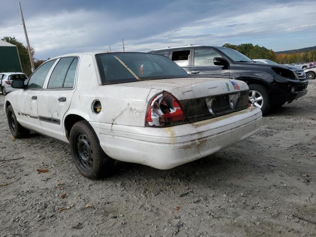 Photo 3 from auction – 2011 FORD CROWN VICT with VIN 2FABP7BV4BX180843