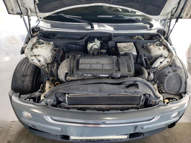 Photo 7 from auction – 2004 MINI COOPER S with VIN WMWRE33444TD79582