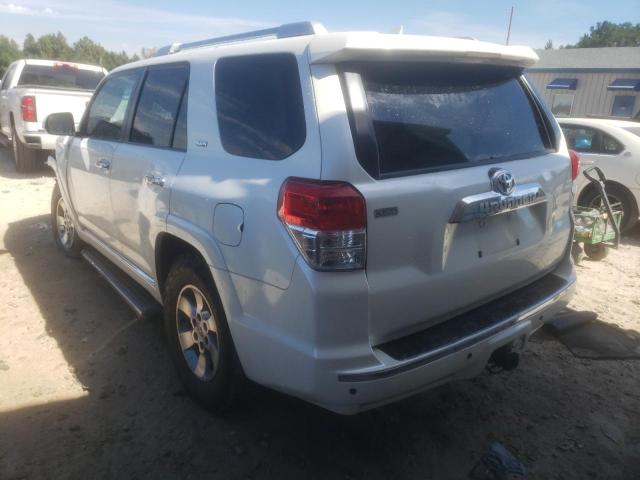 Photo 3 from auction – 2011 TOYOTA 4RUNNER SR with VIN JTEZU5JR3B5026728