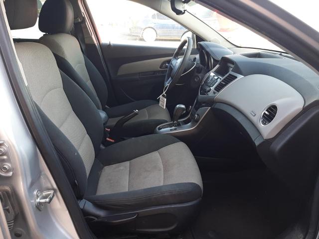 Photo 5 from auction – 2012 CHEVROLET CRUZE LS with VIN 1G1PC5SH3C7189642