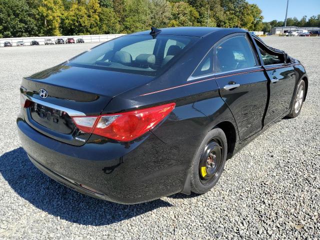 Photo 4 from auction – 2013 HYUNDAI SONATA SE with VIN 5NPEC4AC0DH519751