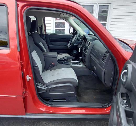 Photo 5 from auction – 2007 DODGE NITRO SXT with VIN 1D8GU28K87W663460