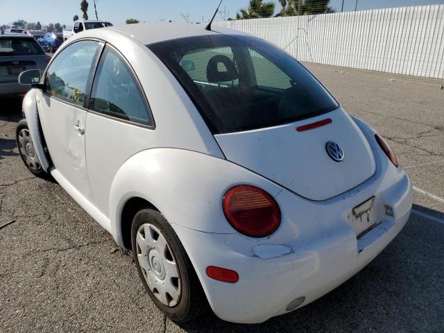 Photo 3 from auction – 2000 VOLKSWAGEN NEW BEETLE with VIN 3VWBC21C6YM474674