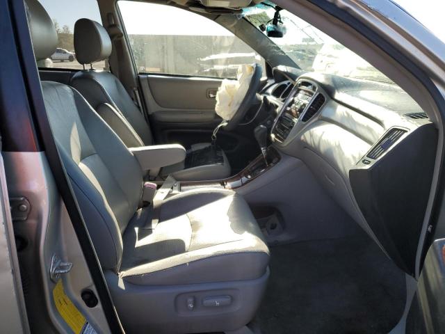 Photo 5 from auction – 2004 TOYOTA HIGHLANDER with VIN JTEEP21A440051006