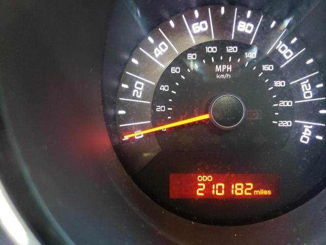 Photo 8 from auction – 2011 KIA SOUL + with VIN KNDJT2A24B7235728