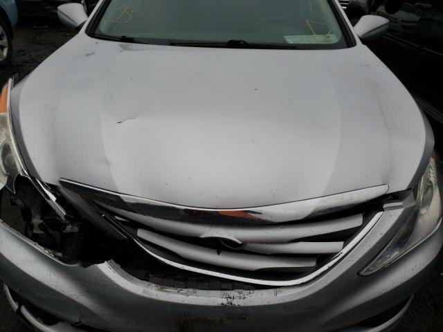 Photo 7 from auction – 2014 HYUNDAI SONATA GLS with VIN 5NPEB4AC8EH823057