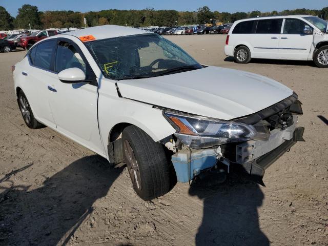 NISSAN ALTIMA S 2019 with VIN 1N4BL4BV5KC198419 - Photo from auction