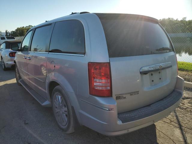 Photo 3 from auction – 2008 CHRYSLER TOWN & COU with VIN 2A8HR64X78R768491