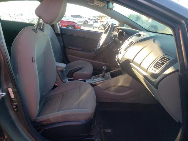 Photo 5 from auction – 2016 KIA FORTE LX with VIN KNAFX4A66G5542293