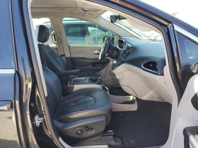 Photo 5 from auction – 2018 CHRYSLER PACIFICA L with VIN 2C4RC1GG0JR320840