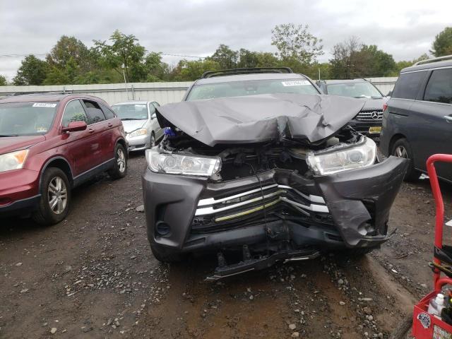 Фото 9 с аукциона – 2017 TOYOTA HIGHLANDER с VIN 5TDBZRFH6HS436506