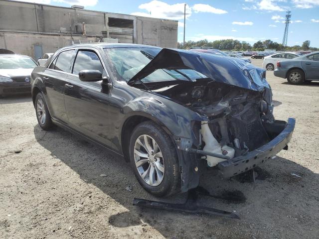 CHRYSLER 300 LIMITE 2015 with VIN 2C3CCAAG4FH882529 - Photo from auction