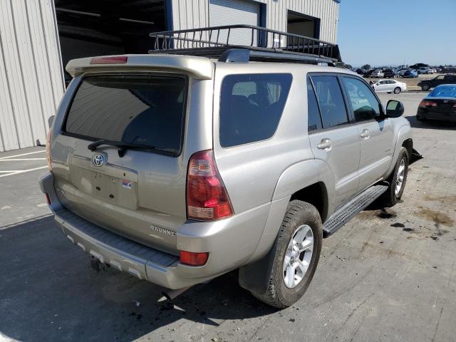 Photo 4 from auction – 2003 TOYOTA 4RUNNER SR with VIN JTEBU14R330015345