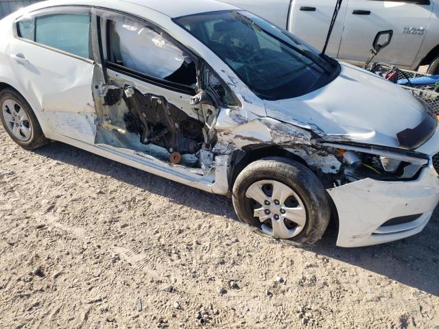 Photo 9 from auction – 2016 KIA FORTE LX with VIN KNAFK4A65G5459095