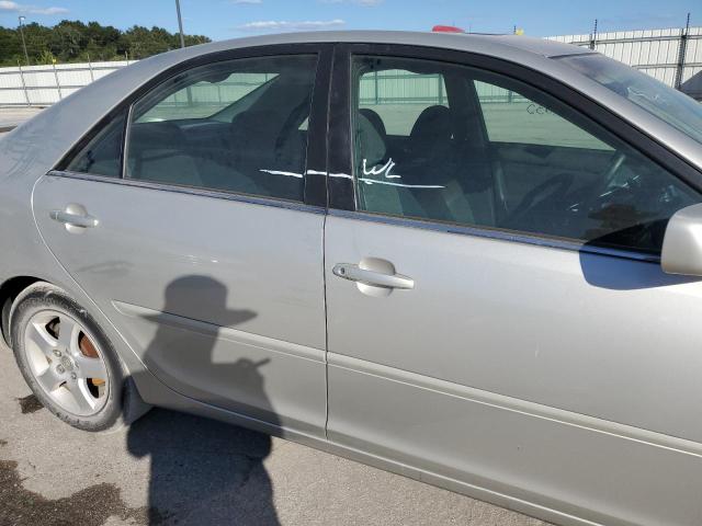 Photo 9 from auction – 2004 TOYOTA CAMRY LE with VIN 4T1BE32K64U878441