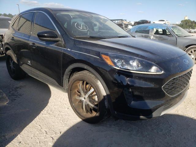 FORD ESCAPE SE 2020 with VIN 1FMCU0G62LUA69230 - Photo from auction