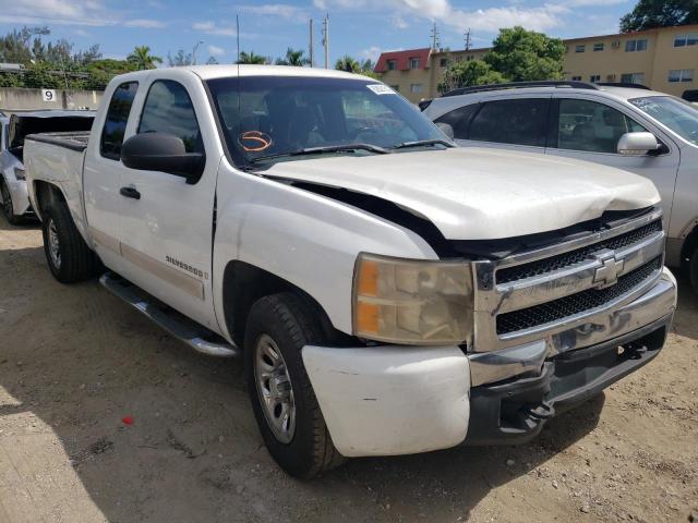 Photo 1 from auction – 2007 CHEVROLET SILVERADO with VIN 1GCEK19C47Z514183