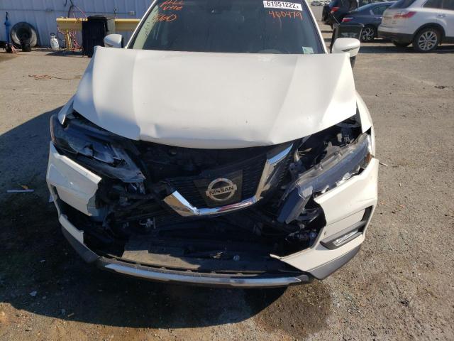 Photo 7 from auction – 2017 NISSAN ROGUE S with VIN JN8AT2MT3HW400479