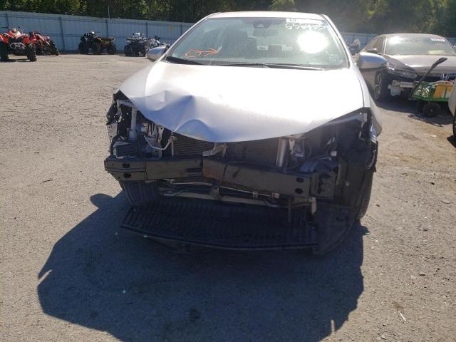 Photo 9 from auction – 2017 TOYOTA COROLLA L with VIN 5YFBURHE8HP656403