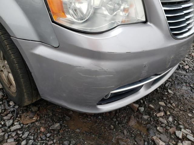Photo 9 from auction – 2013 CHRYSLER TOWN & COU with VIN 2C4RC1BG4DR657457