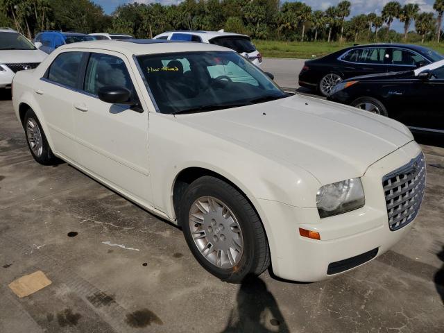 CHRYSLER 300 2006 with VIN 2C3KA43R66H152381 - Photo from auction