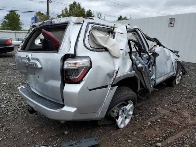Photo 4 from auction – 2022 TOYOTA 4RUNNER SR with VIN JTENU5JRXN5990018