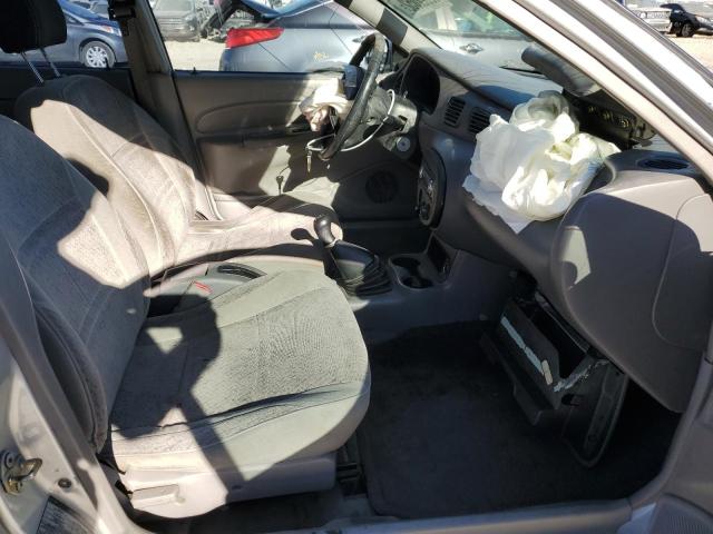 Photo 5 from auction – 1998 FORD ESCORT SE with VIN 1FAFP13P5WW275735