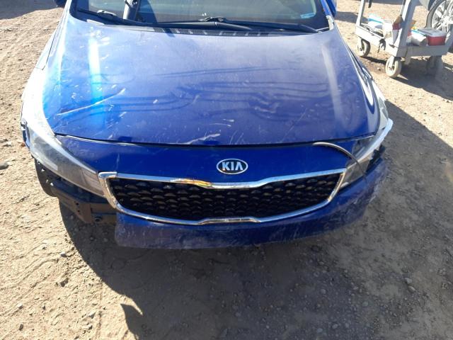 Zdjęcie 9 z aukcji – 2017 KIA FORTE LX z VIN 3KPFK4A73HE090545