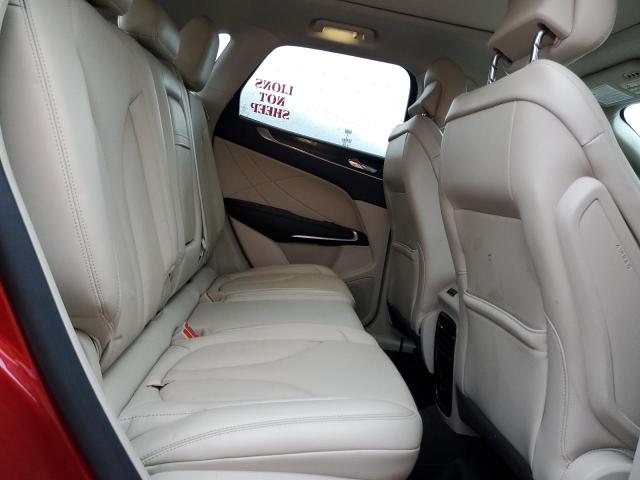 Photo 6 from auction – 2019 LINCOLN MKC RESERV with VIN 5LMCJ3D94KUL35481