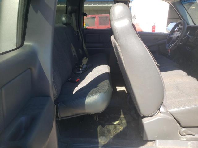 Photo 6 from auction – 2003 CHEVROLET SILVERADO with VIN 2GCEC19V831130988