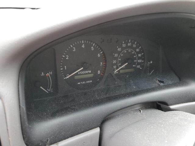 Photo 8 from auction – 2001 TOYOTA COROLLA CE with VIN 2T1BR12E61C420351