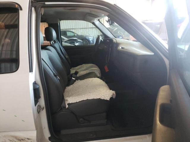 Photo 5 from auction – 2004 CHEVROLET SILVERADO with VIN 1GCEC19X44Z353488