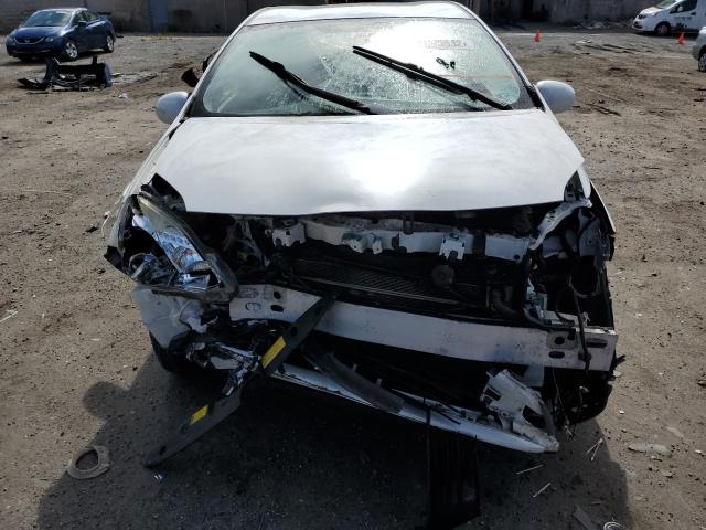 Photo 9 from auction – 2013 TOYOTA PRIUS with VIN JTDKN3DU1D5571269