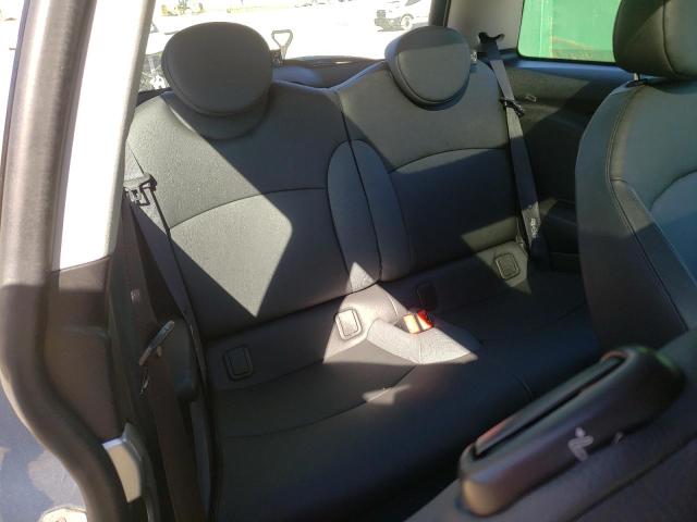 Photo 6 from auction – 2010 MINI COOPER S with VIN WMWMF7C52ATX44213