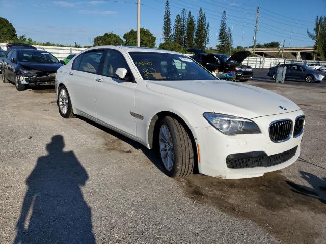 BMW 740 LI 2015 مع رقم تعريف المركبة WBAYE4C58FD947434 - صورة من المزاد