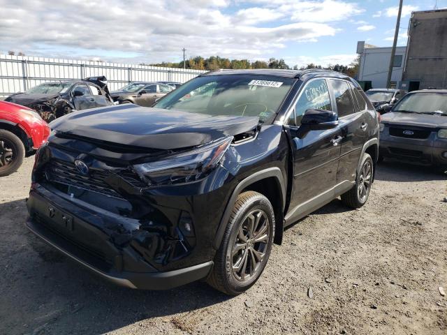 Photo 2 from auction – 2022 TOYOTA RAV4 LIMIT with VIN JTMD6RFV0ND069262