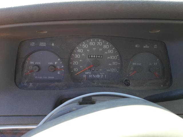 Photo 8 from auction – 2002 MERCURY GRAND MARQ with VIN 2MEFM75WX2X613587
