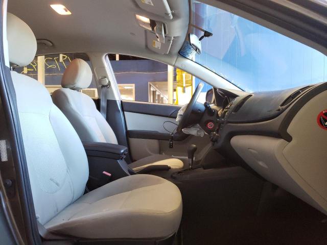 Photo 5 from auction – 2010 KIA FORTE EX with VIN KNAFU4A2XA5070368