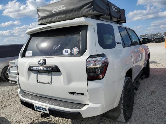 Photo 4 from auction – 2019 TOYOTA 4RUNNER SR with VIN JTEBU5JR4K5676914