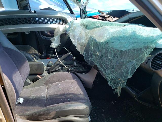 Photo 5 from auction – 2001 LEXUS IS 300 with VIN JTHBD182810024362