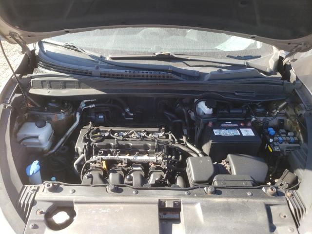 Photo 7 from auction – 2011 HYUNDAI TUCSON GL with VIN KM8JT3AB3BU209303