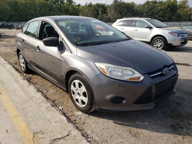 FORD FOCUS S 2013 with VIN 1FADP3E2XDL138082 - Photo from auction