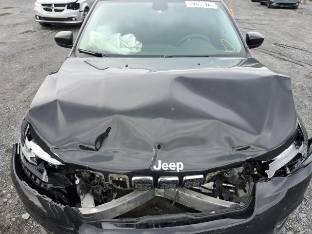 Photo 7 from auction – 2019 JEEP CHEROKEE L with VIN 1C4PJLCB4KD203673