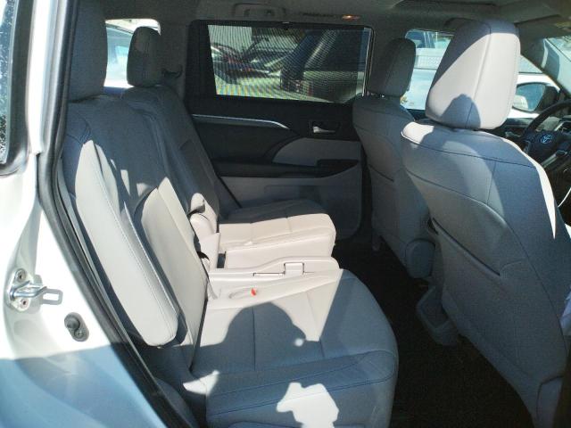 Photo 6 from auction – 2019 TOYOTA HIGHLANDER with VIN 5TDDGRFH4KS059521