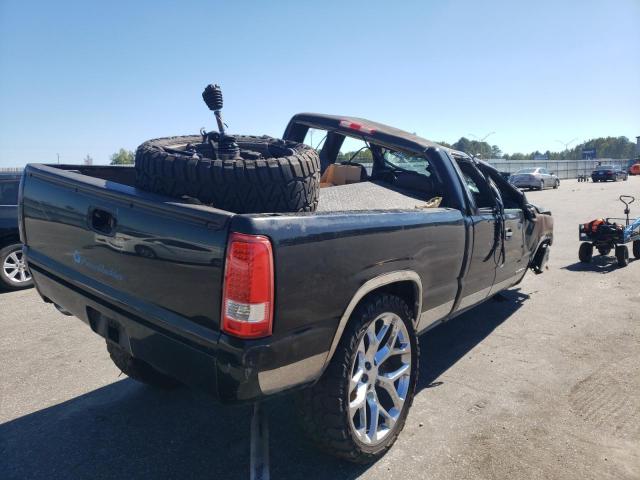 Photo 4 from auction – 2000 CHEVROLET SILVERADO with VIN 1GCEK19T6YE185799