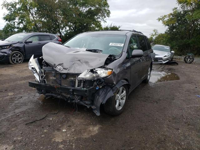 Photo 2 from auction – 2011 TOYOTA SIENNA LE with VIN 5TDKK3DC1BS044937