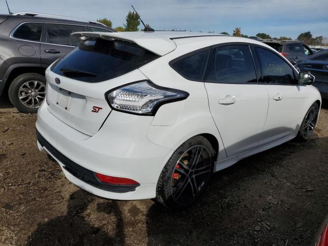 Photo 4 from auction – 2017 FORD FOCUS ST with VIN 1FADP3L90HL339253